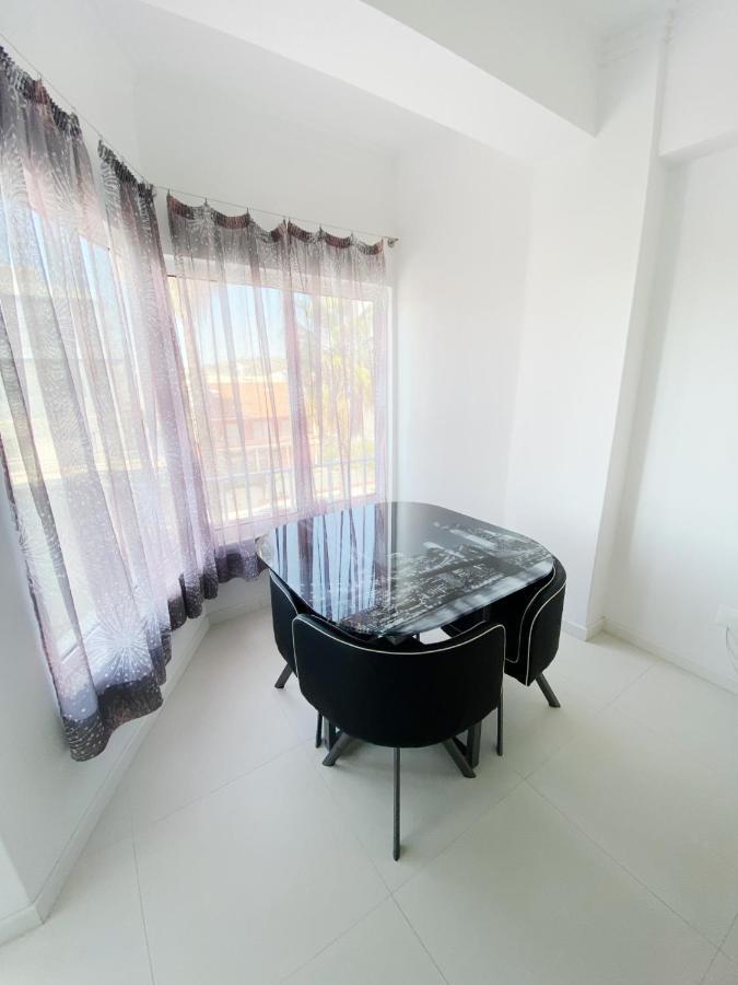 Apartamento Na Praia Costa de Caparica Eksteriør bilde